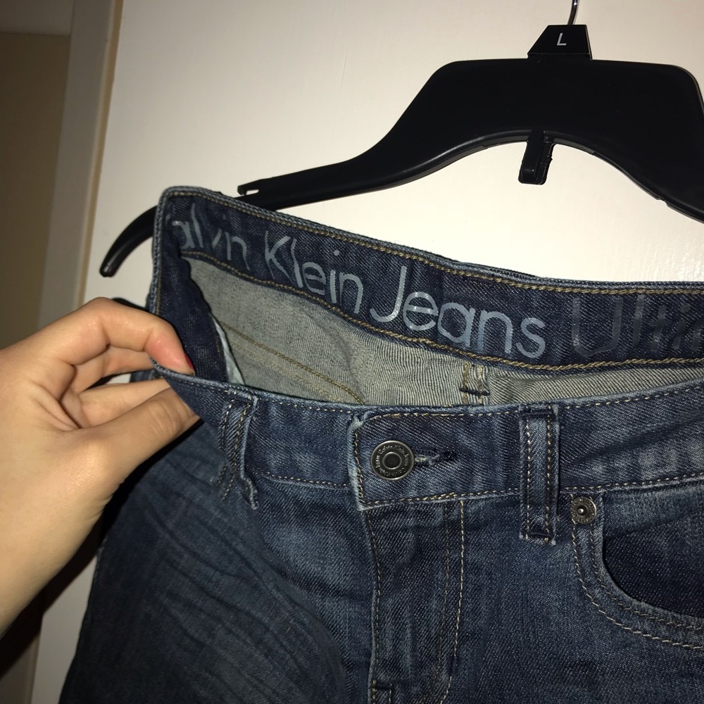 Calvin Klein Jeans - Picture 2 of 4